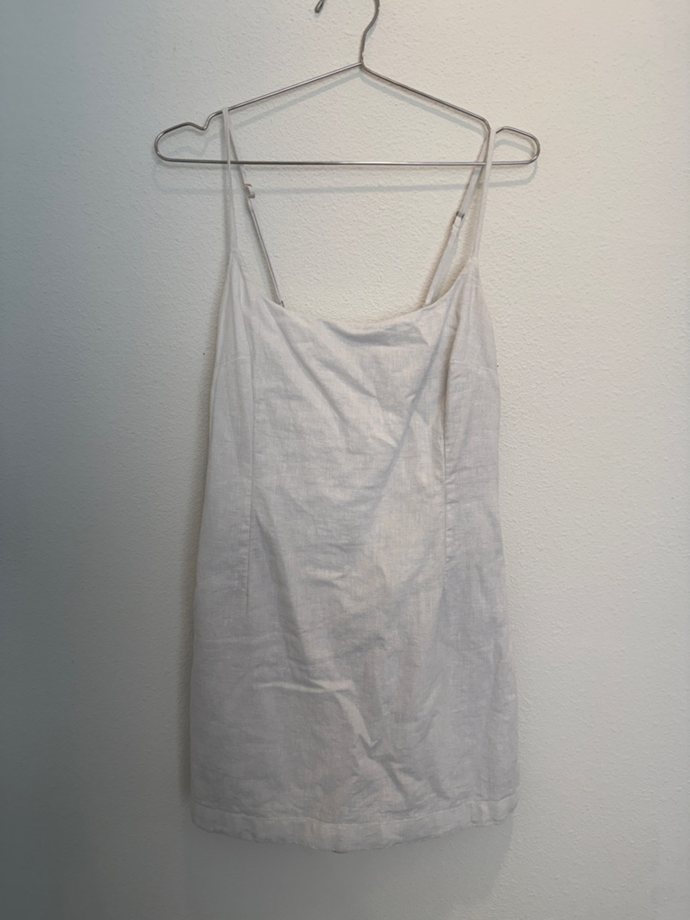 Abercrombie & Fitch Women's Scoopneck Linen-Blend Micro Skort - Picture 2 of 4